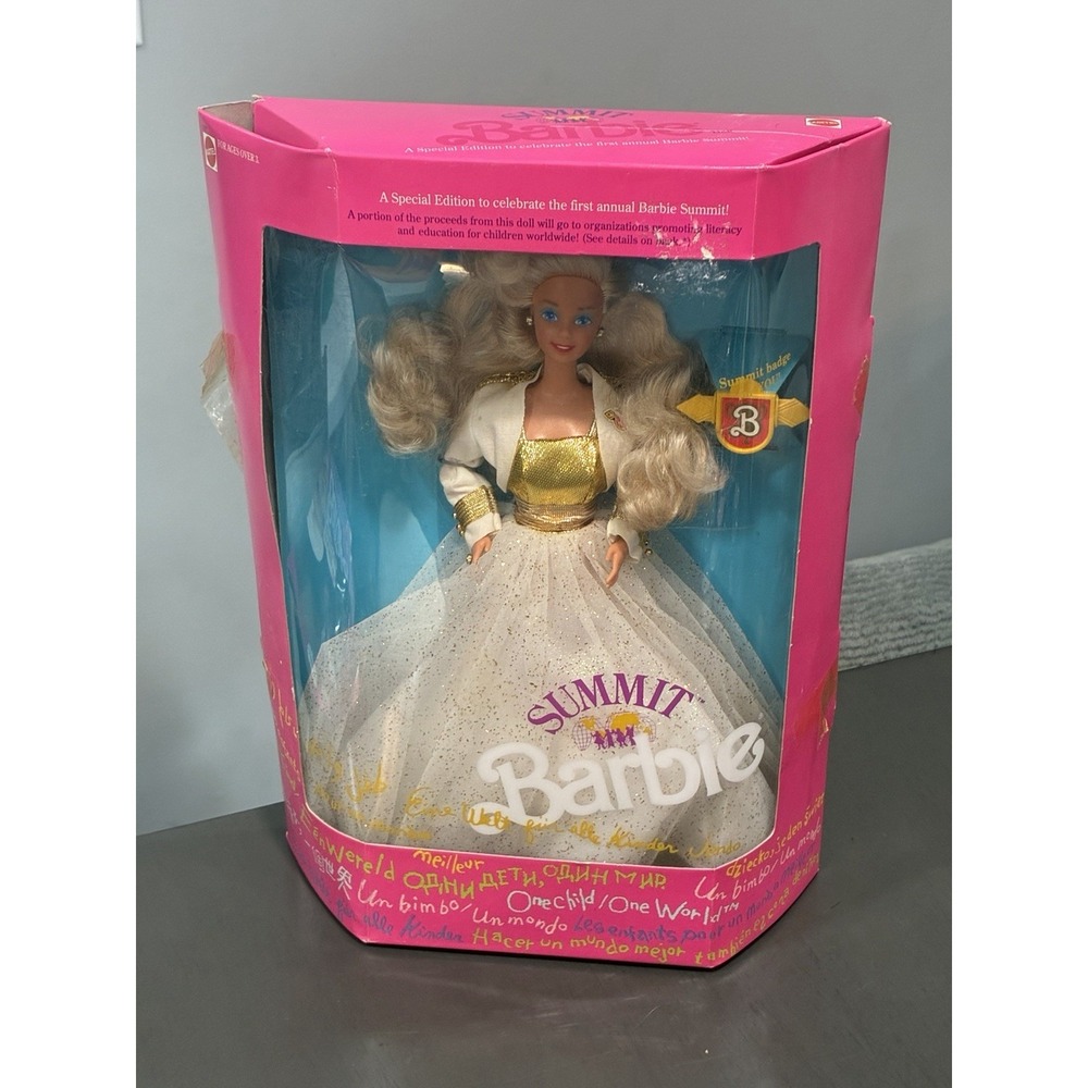 Vtg Summit Barbie 1990 Mattel 7027